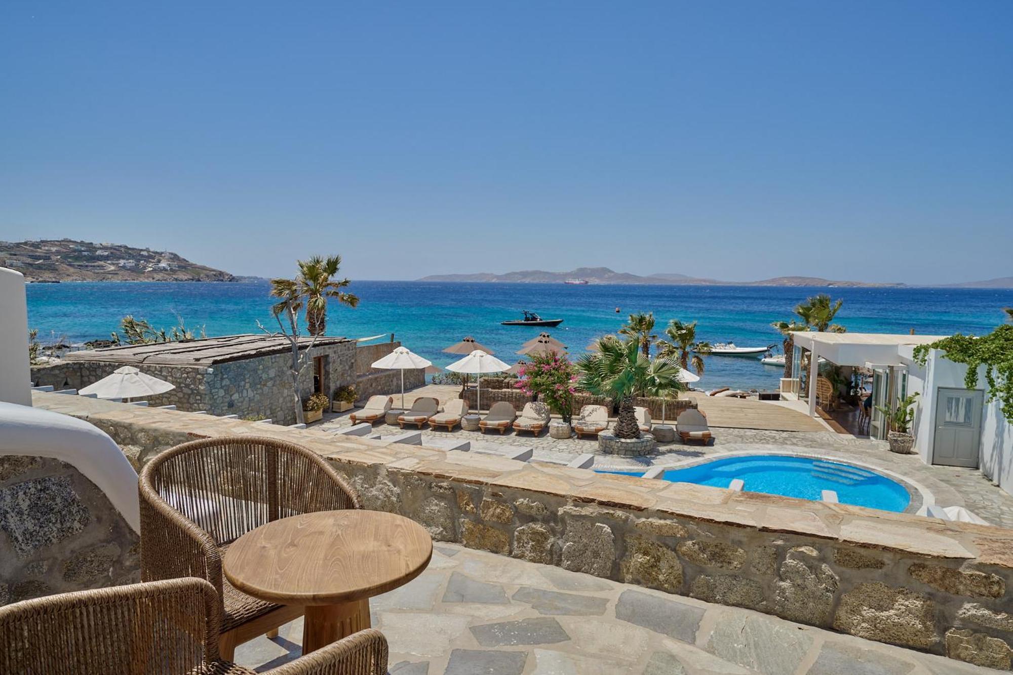 Hippie Chic Hotel 3*